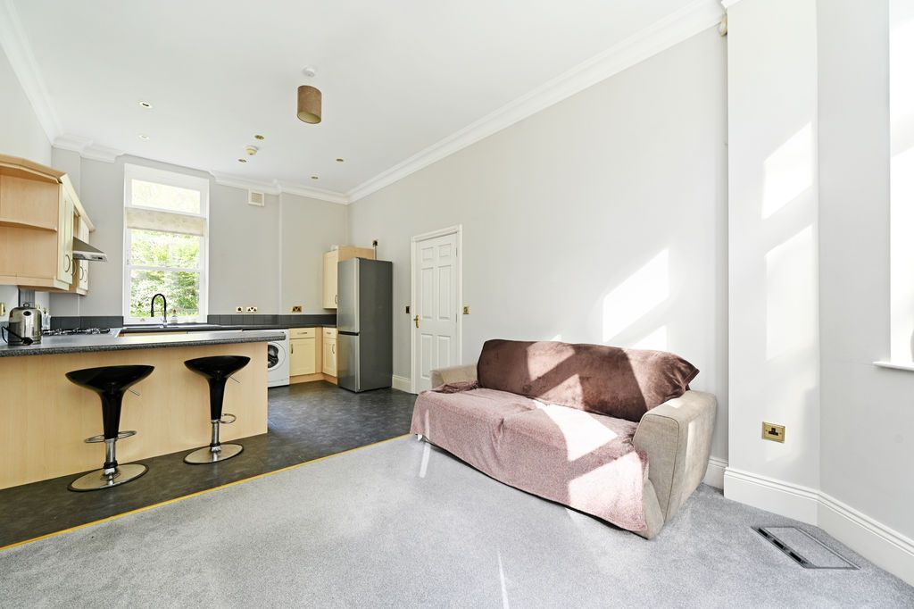 Property photo 2 of 31 Open Plan Living / Kitchen