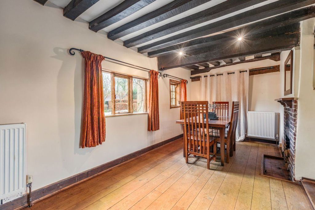 Additional image 8 of 4 bed semi-detached house to rentHever TN8