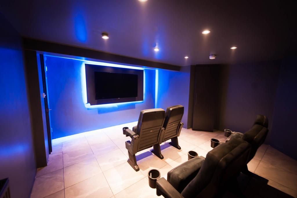 Property photo 2 of 10 Jpg