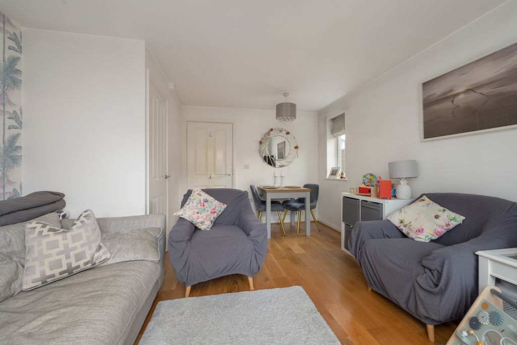 Property photo 3 of 16 Dsc_2382 Copy