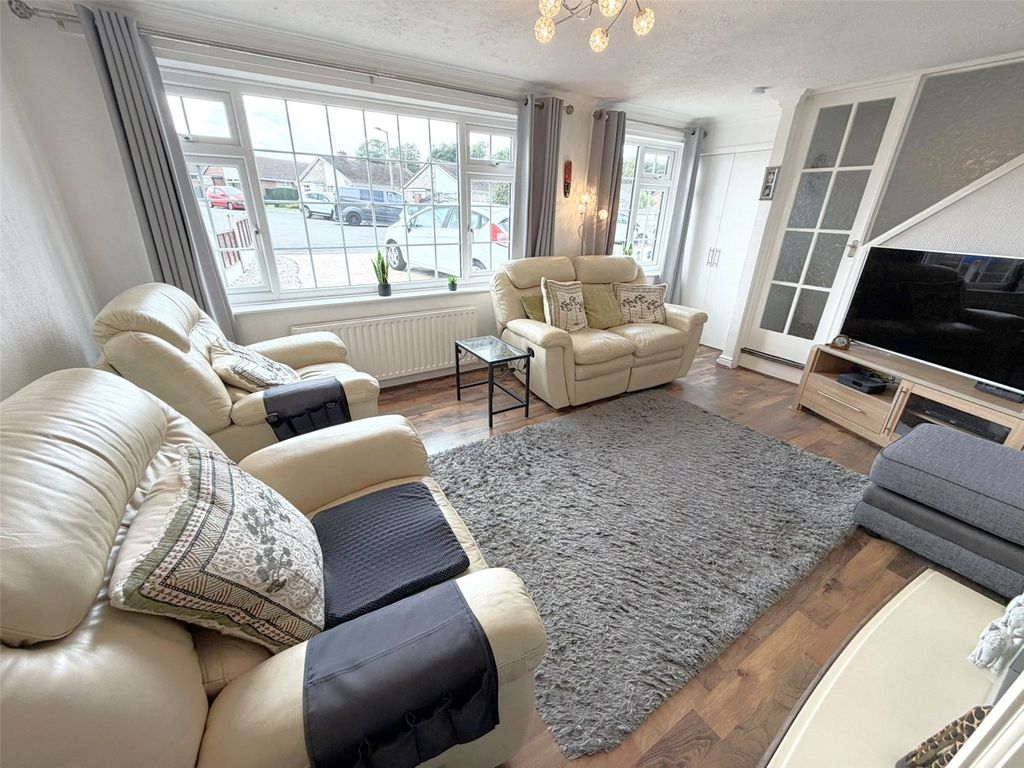 Property photo 2 of 21 Picture No. 06