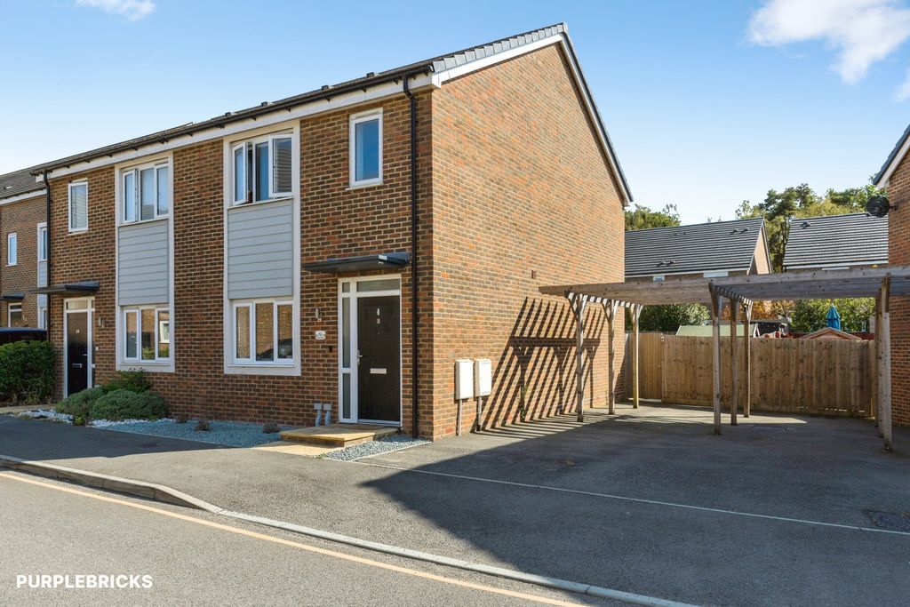 Property photo 2 of 37