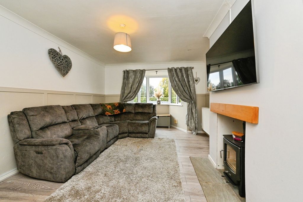 Property photo 2 of 25 Pbox-Img.Jpg