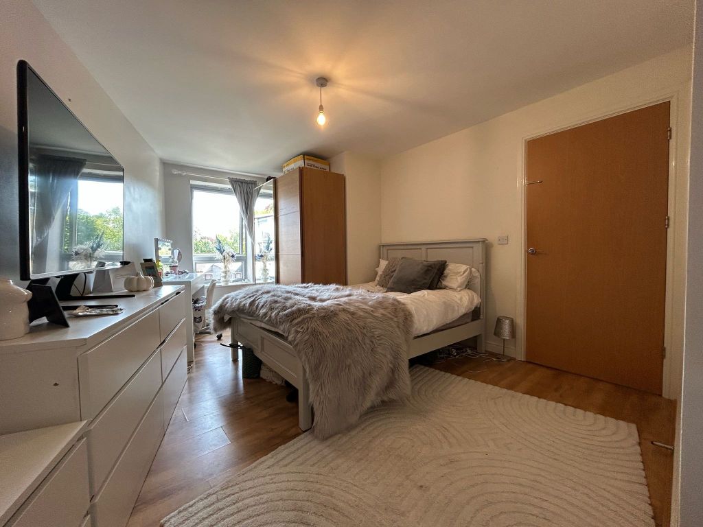 Property photo 3 of 6 Picture No. 05