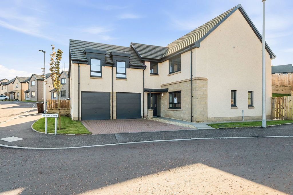 Property photo 1 of 35
