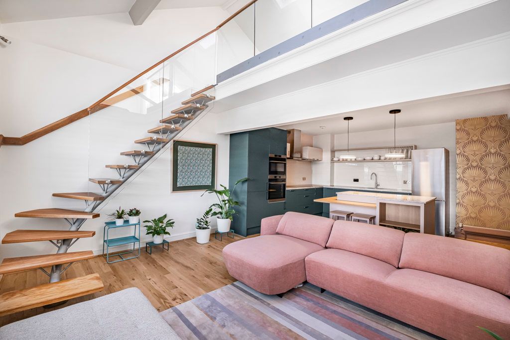 Property photo 3 of 28 9_44294.Jpg