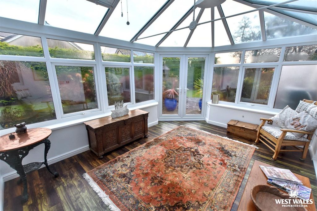 Property photo 3 of 31 16 (97).Jpg