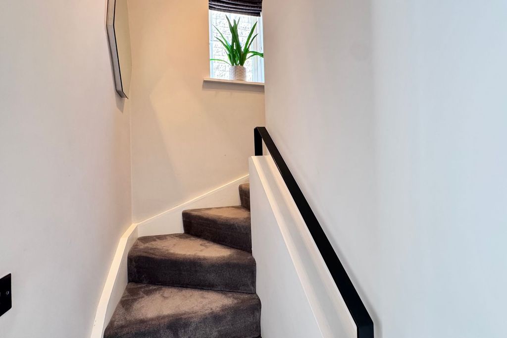 Additional image 21 of 5 bed detached house for saleScotty Brook Crescent, Glossop SK13