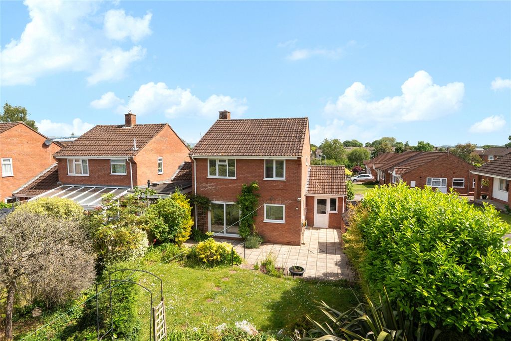 Property photo 2 of 22 Picture No. 03
