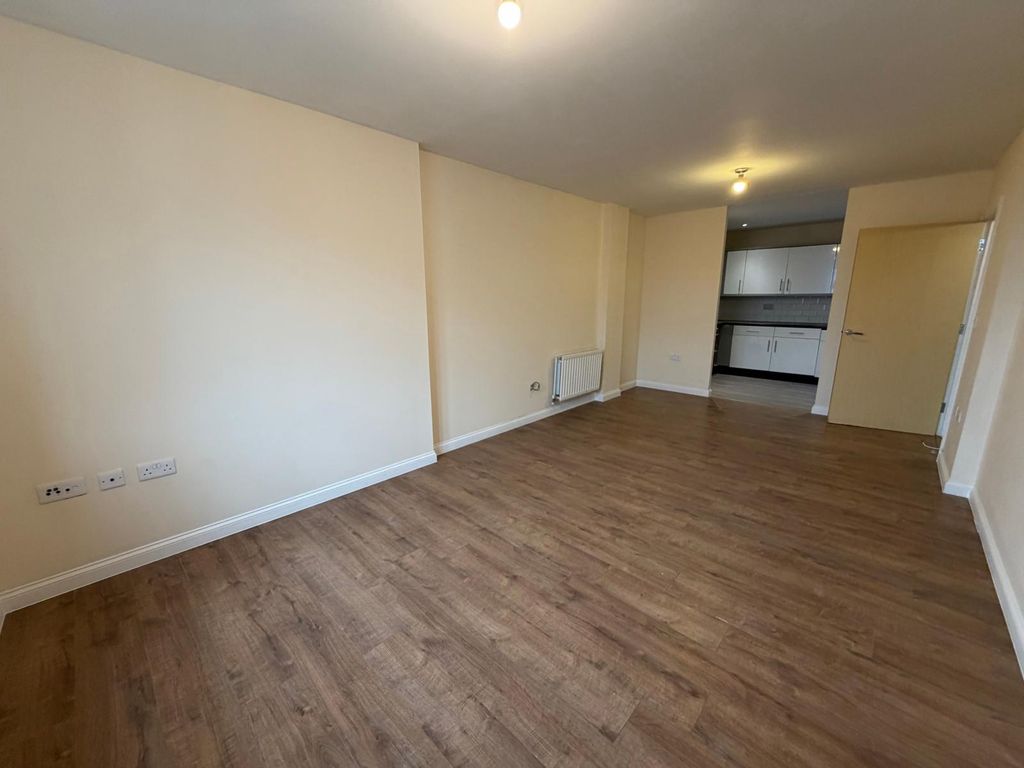 Property photo 3 of 5 Gallery