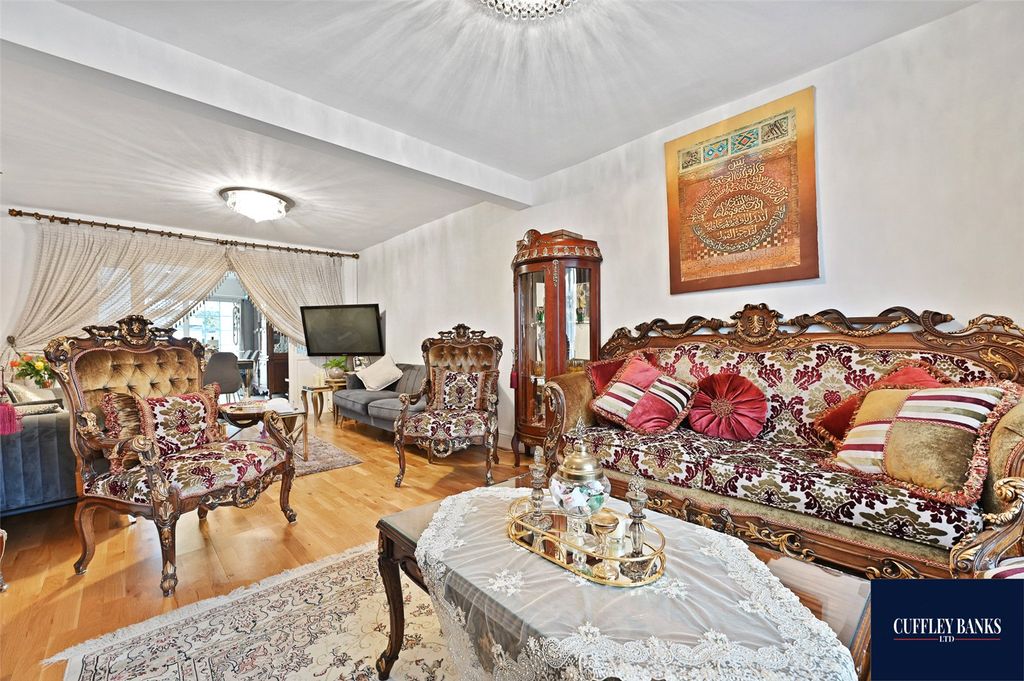 Property photo 2 of 13 Picture No. 02