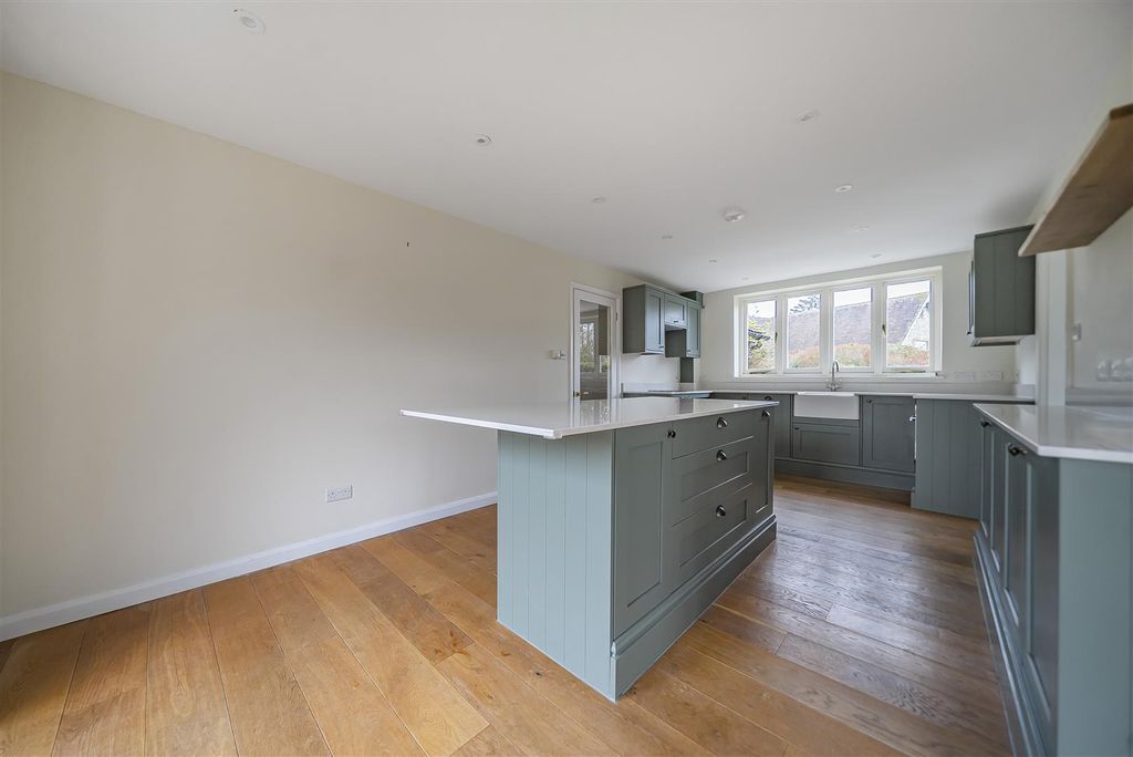 Property photo 3 of 16 1226389 (4).Jpg