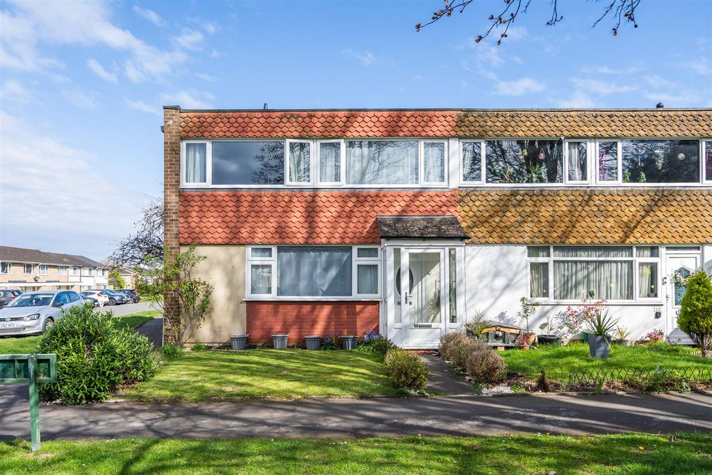 Property photo 1 of 15 14 Ansley Way_1.Jpg