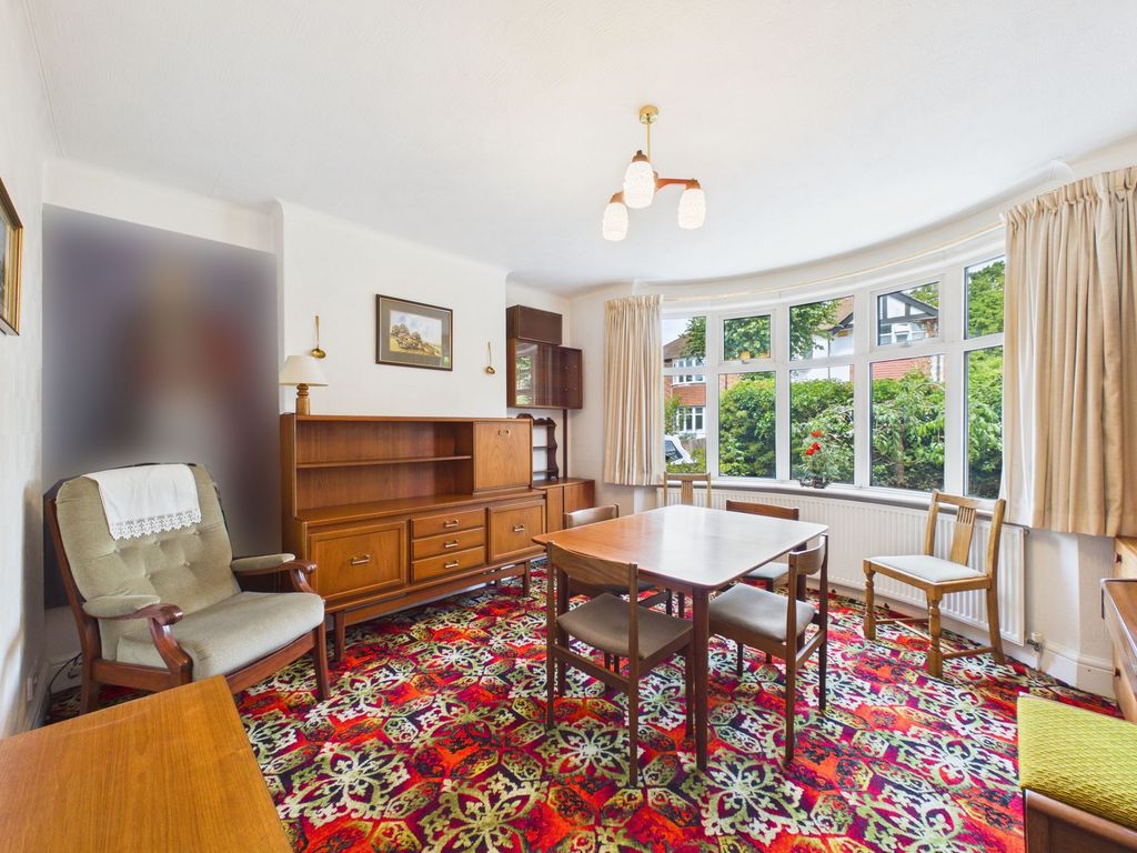 Property photo 3 of 21 Dining Room