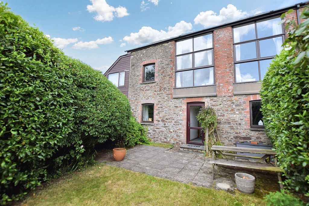 Property photo 1 of 11 Picture No. 04