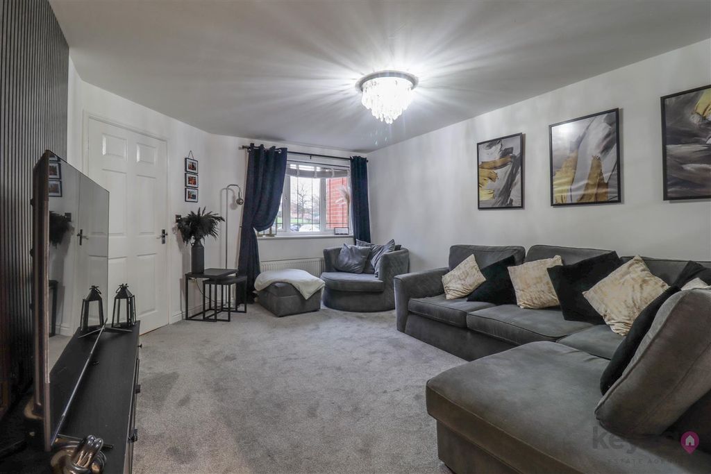 Property photo 3 of 19 Img_8103-Img_8105.Jpg