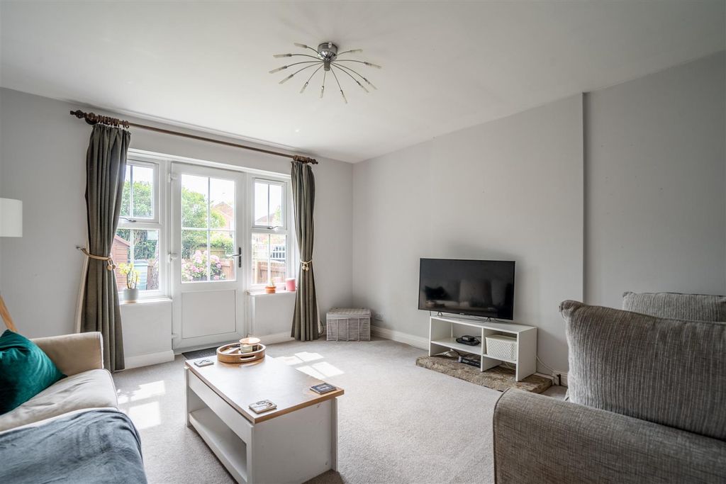 Property photo 2 of 10 Ss-1.Jpg