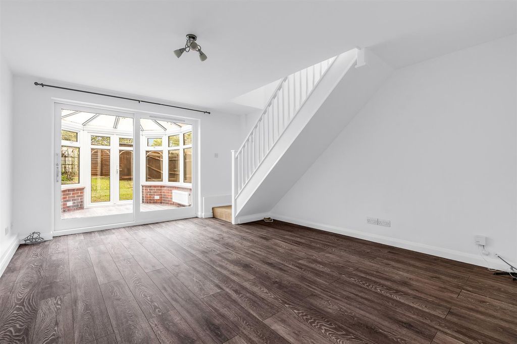 Property photo 3 of 13 Internal.Jpg