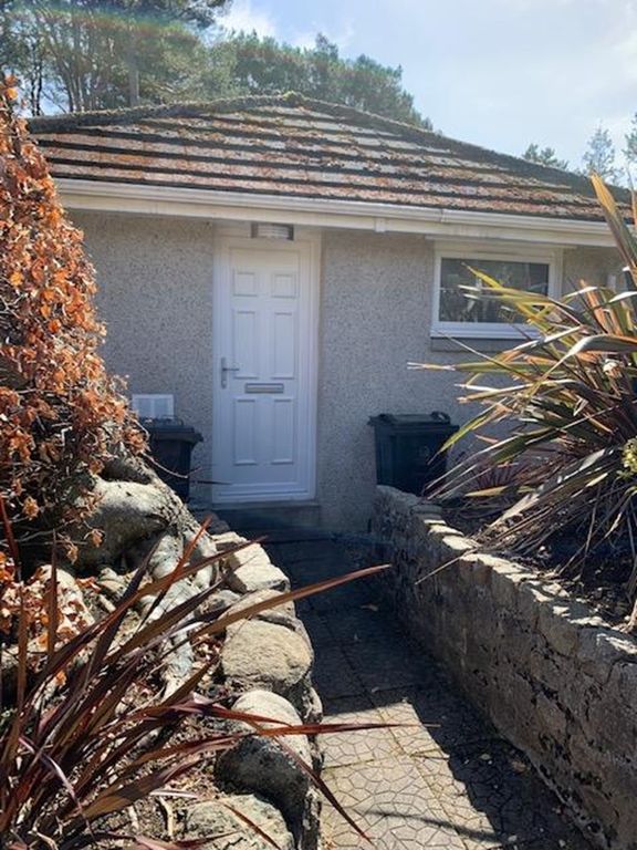Property photo 1 of 7 1A Pr 1