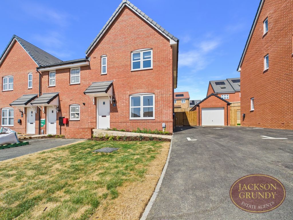 Property photo 1 of 17 Lilac Way