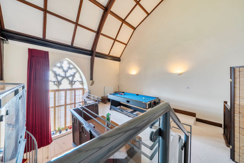 Additional image 13 of 2 bed flat for saleSt. Josephs Field, Taunton TA1