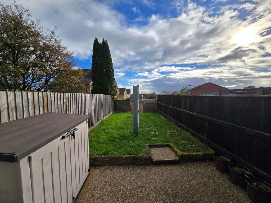 Property photo 3 of 18 Outside