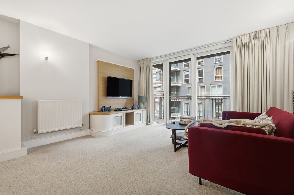 Property photo 2 of 12 Photo 2