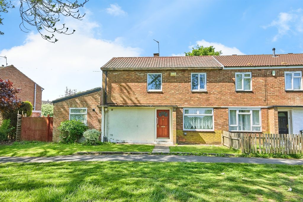 Property photo 1 of 17