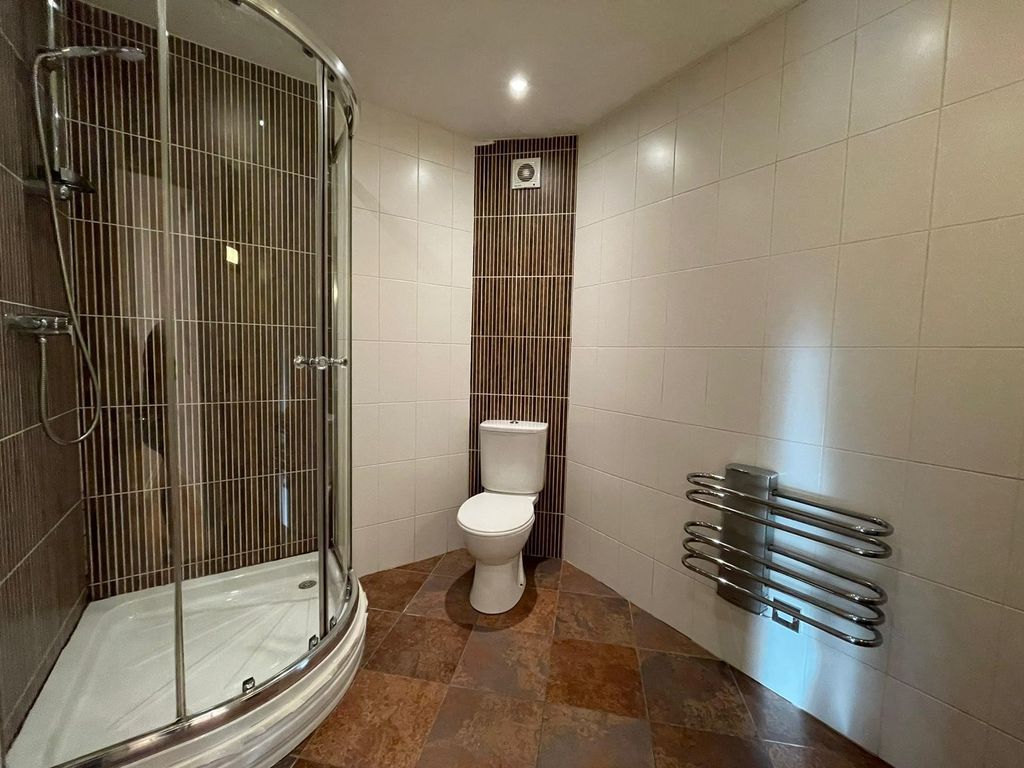 Property photo 3 of 8 Shower Room