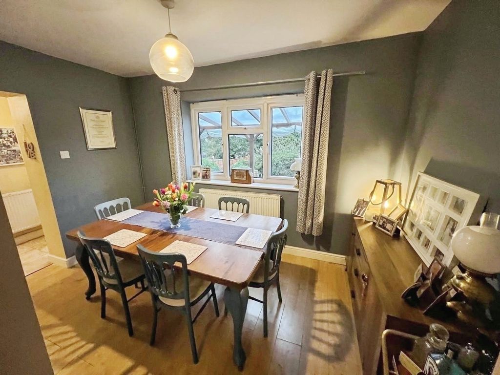 Property photo 3 of 21 Pbox-Img.Jpg