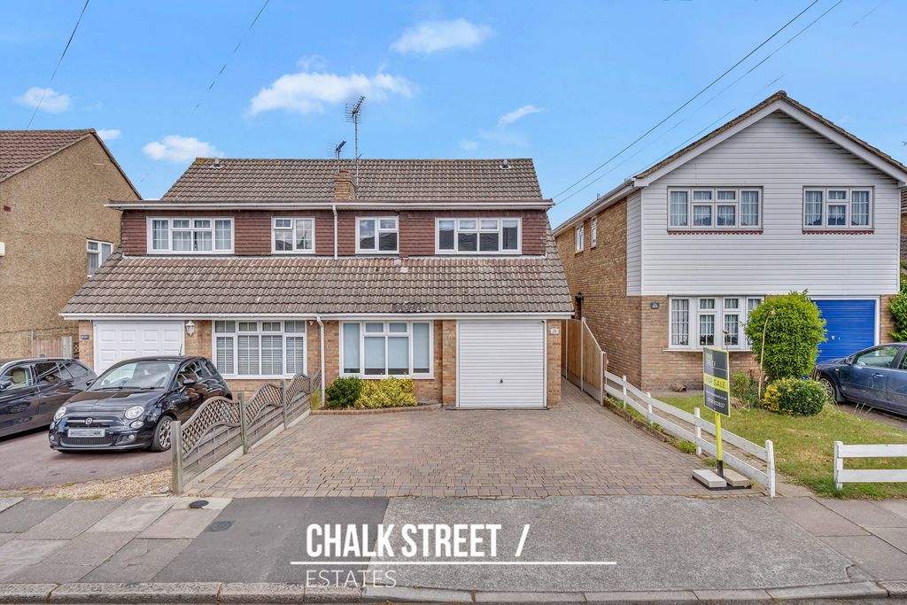 Property photo 1 of 27