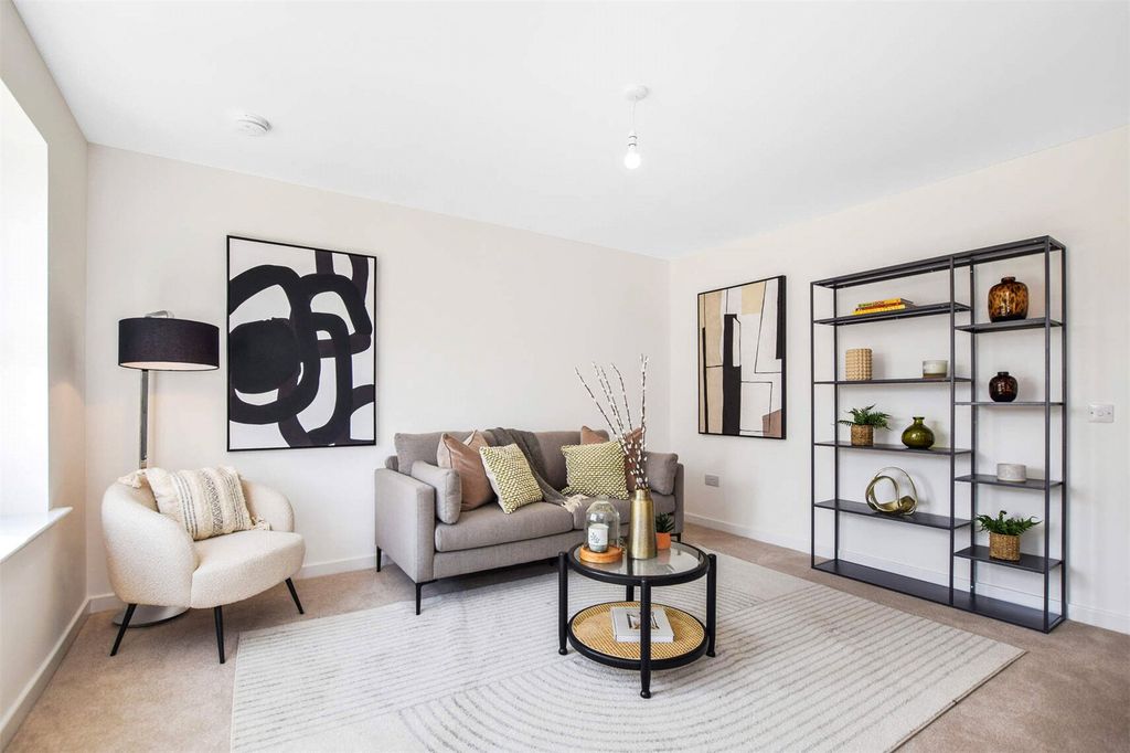 Property photo 3 of 25 Picture No. 03