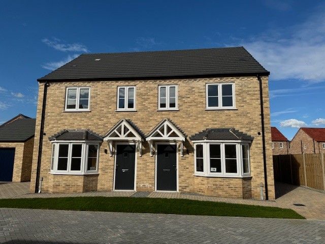 Property photo 1 of 8 Front