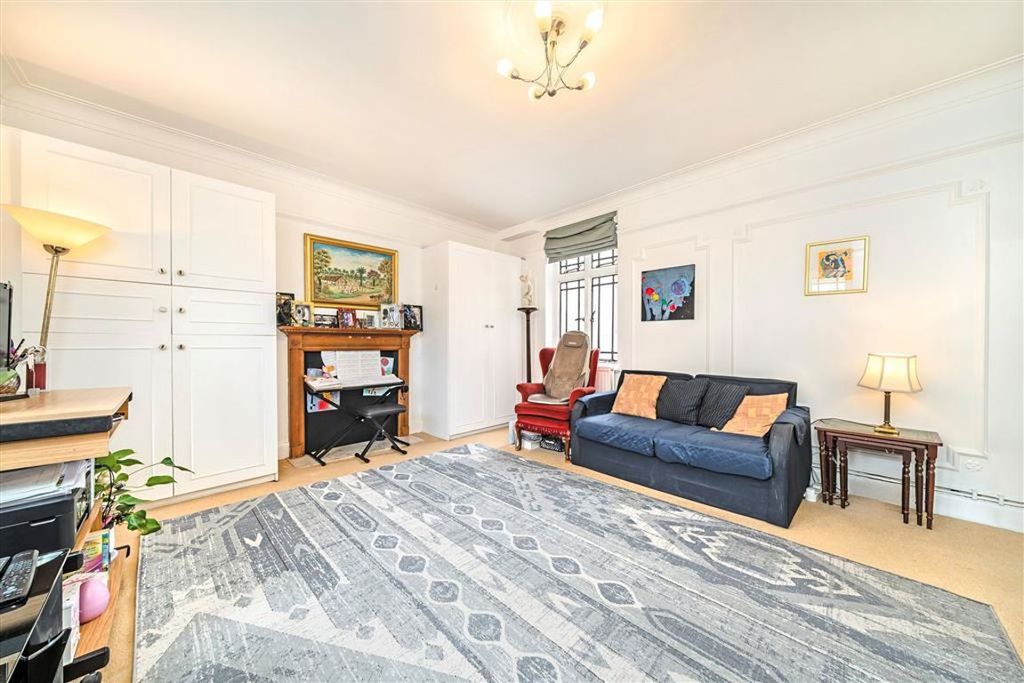 Property photo 2 of 4