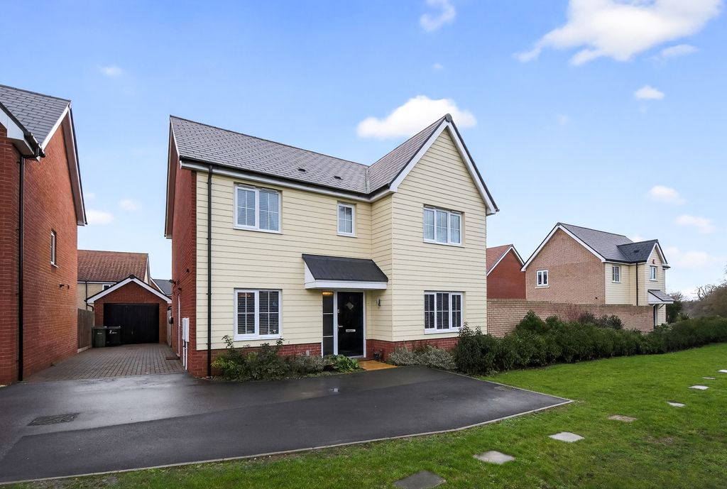 Property photo 1 of 20