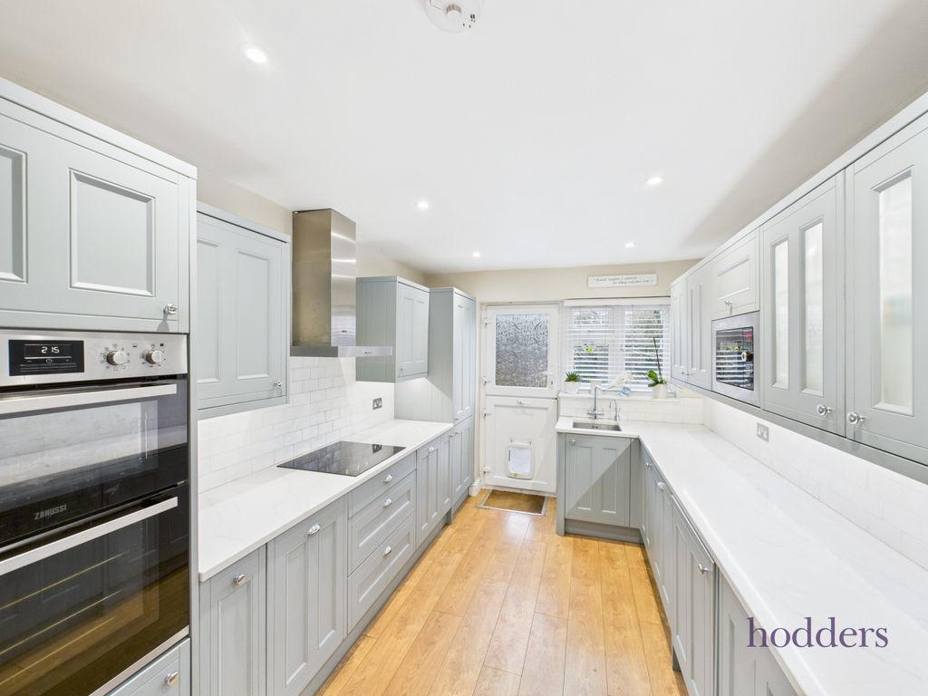 Property photo 3 of 17 Picture No. 09