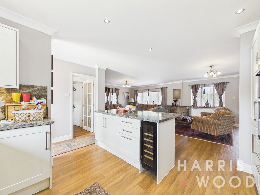 Property photo 3 of 33 5525363