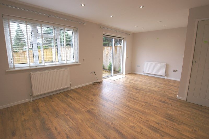 Property photo 3 of 10 Picture No. 4