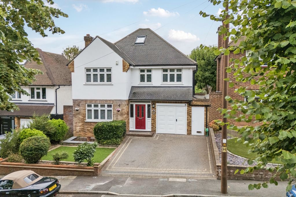 Property photo 1 of 32 1520686-5-1A09122...