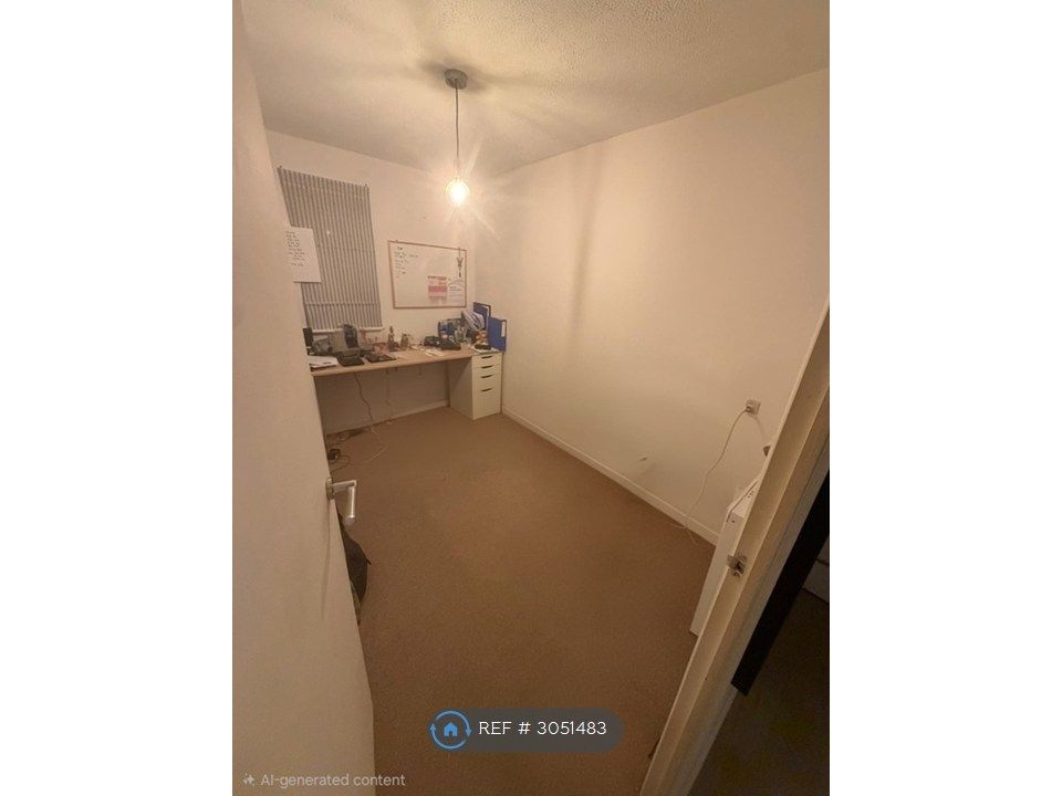Property photo 3 of 6 Bedroom 2