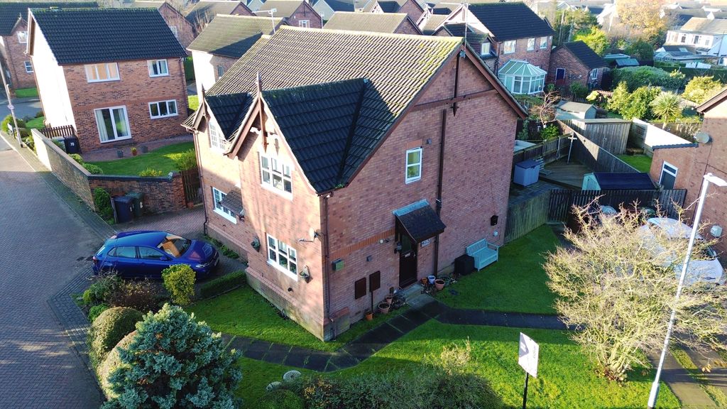 Property photo 1 of 16 Dji0260