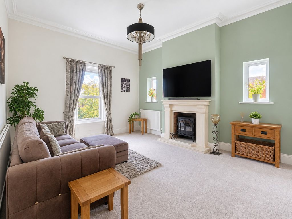 Property photo 3 of 18 4517976