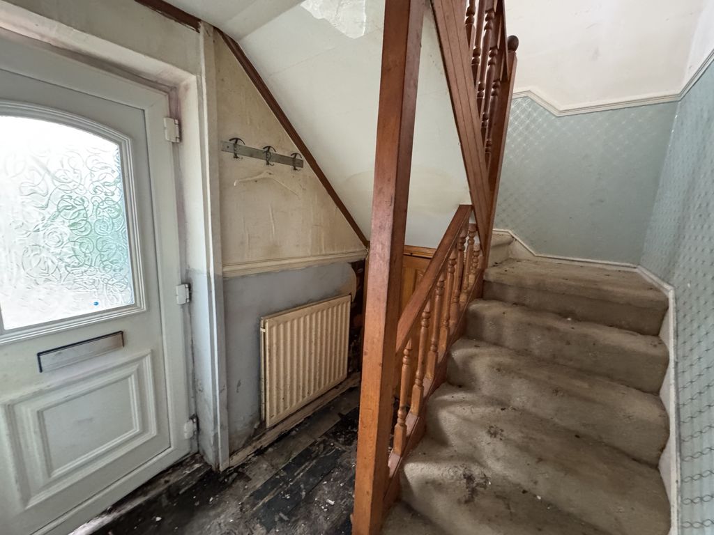 Property photo 2 of 13 Img_2254