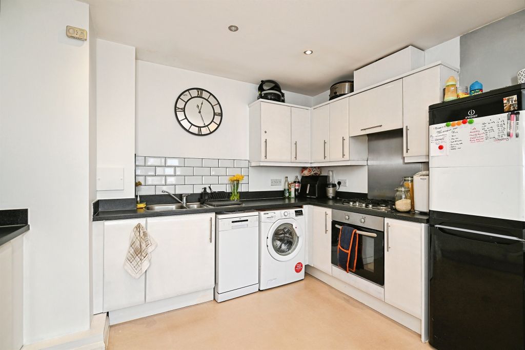 Property photo 2 of 13