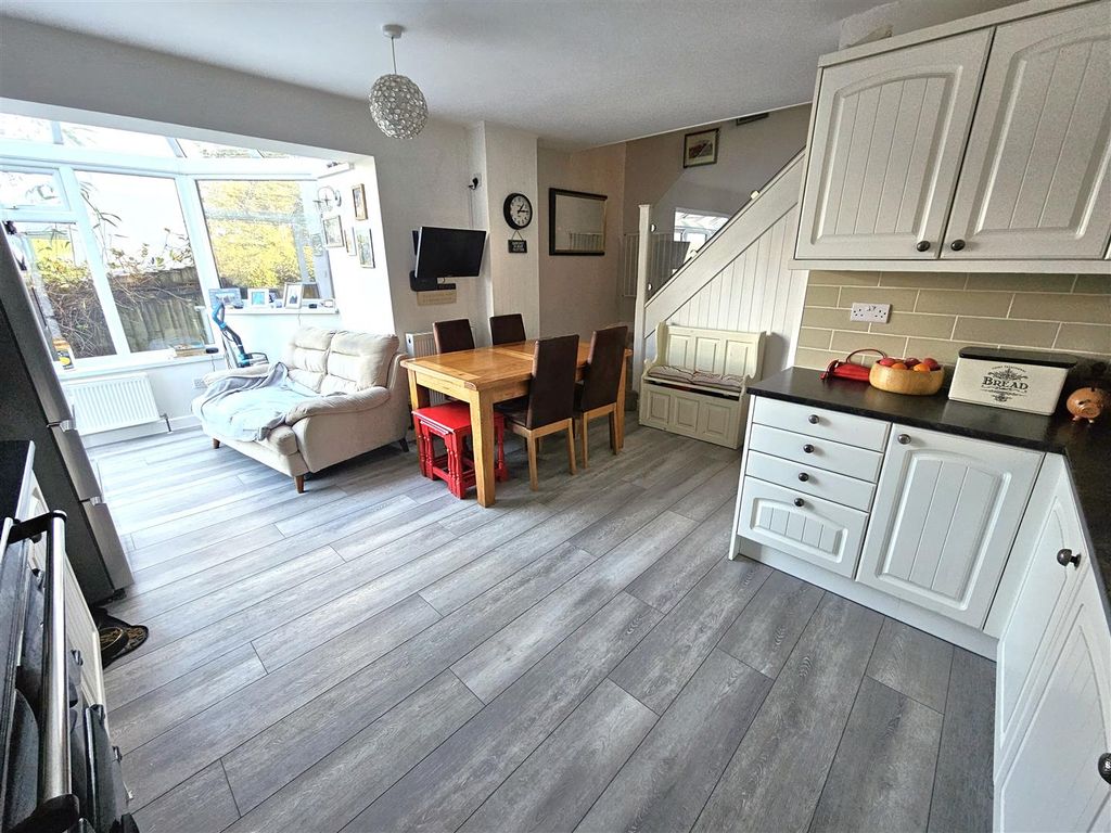 Property photo 3 of 20 Kitcen-Diner (3).Jpg