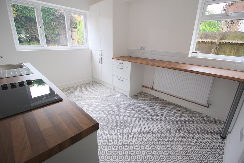 Property photo 3 of 10 Photo 7