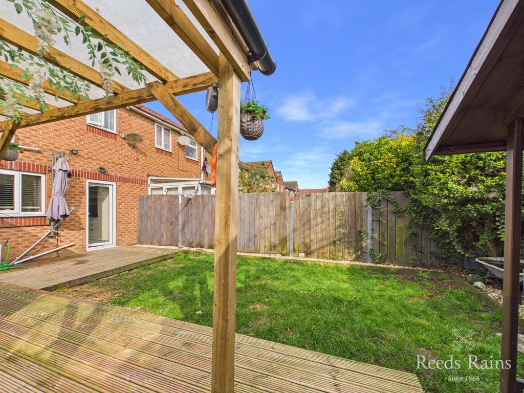 Property photo 2 of 15 Rear Garden