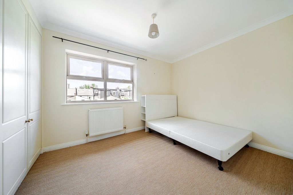Property photo 3 of 12 Picture No. 13