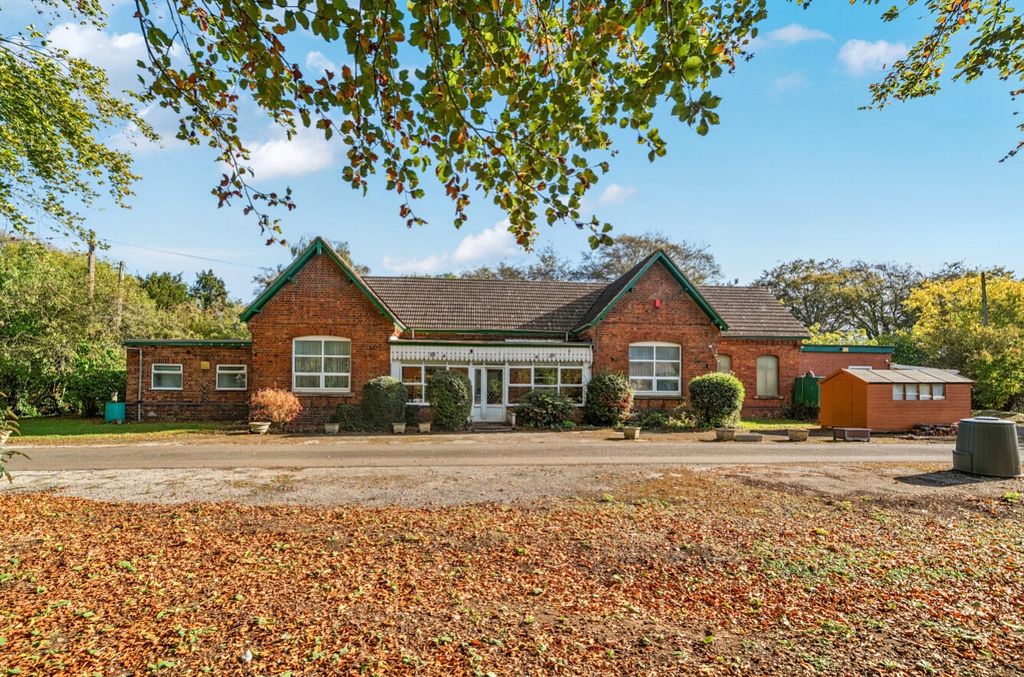 Property photo 1 of 35 1534578-3-1A13A9329839B