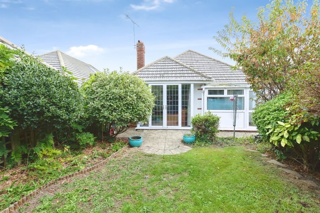 Property photo 3 of 17